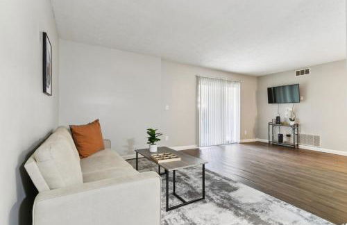 400 winchester 601l 2 Bed 2 Bath Newly Furnished - Foto 2