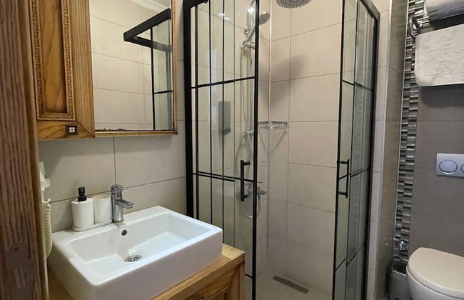 Veziroglu Apart - Photo 65