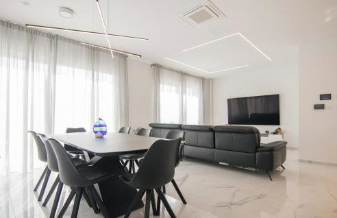 Nice Home In Krk With Sauna - Photo 3