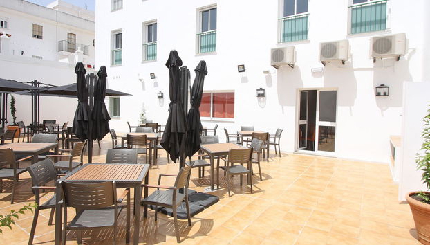 Areh Apartamentos - Foto 2