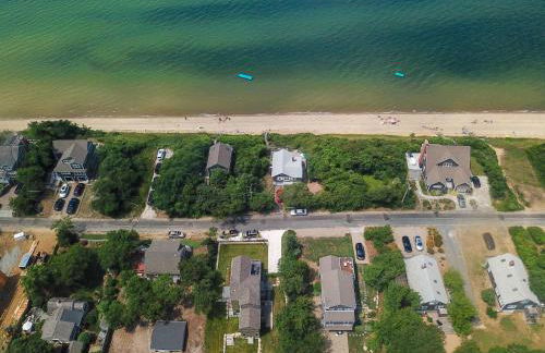 Gorgeous Architectural Home w Water Views - Foto 2