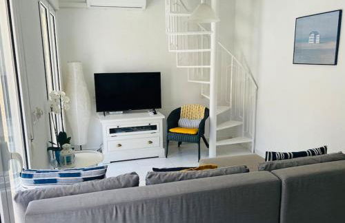 Sunny, South-Facing & Welcoming - Foto 17