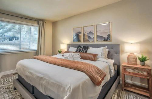 4BD With Game Lounge Hot tub Dog Friendly USAFA - Foto 28