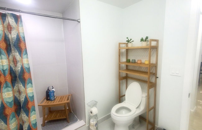 Beautiful 1BD 1BTH at Midblock FREE PARKING - Foto 39