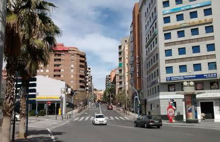 Loft Entero Centro Alicante - Photo 16