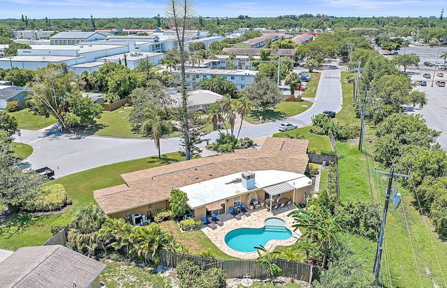 Paradise Palace 4 Bedroom Home by RedAwning - Foto 55