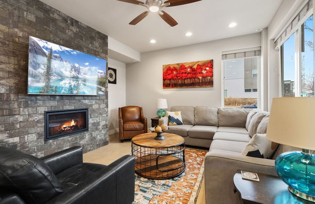 Elegant Oasis - Fireplaces, King Beds, Mtn Views! - Foto 14