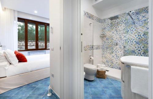 J'Adore Sorrento - Photo 14