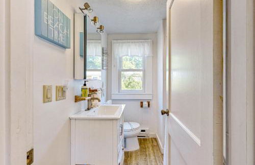 Shorelands Resort Cottage 24 - Photo 14