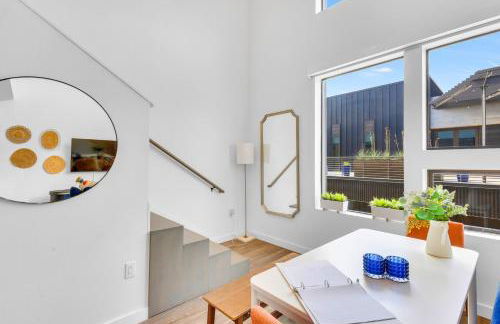 Austin Stylish Studio - Foto 64