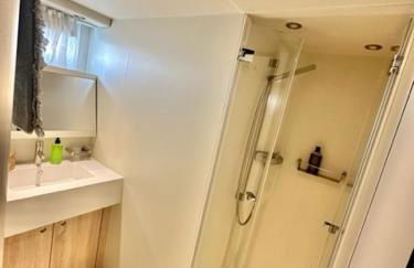 MotorYacht 21 avec équipage - Photo 37