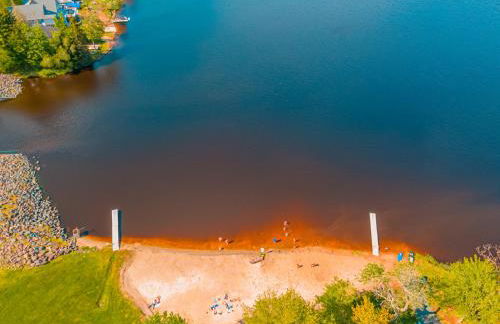 Pocono Lake Escape, includes Golf Cart, Firepit - Foto 77