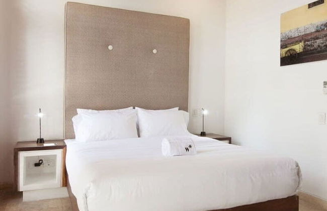 w Sophisticated 3BR House w AC in Cartagena - Photo 15