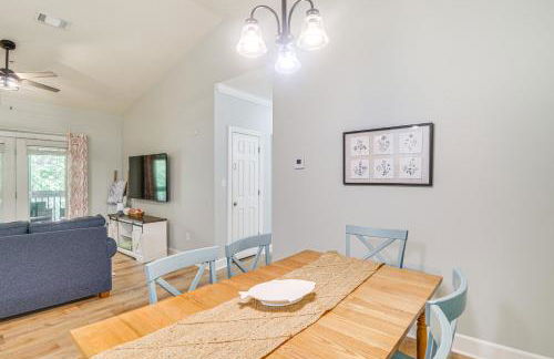 Snowbirds Welcome Foley Condo with Pool Access - Photo 6