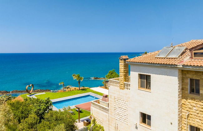 Villa Beach Heaven in Pomos - Foto 3