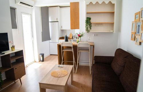 Piso Luminoso A Metros De La Plaza De Las Flores - Foto 1