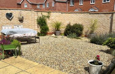 Tranquil 2-Bed Bungalow Near to Southwold - Photo 39