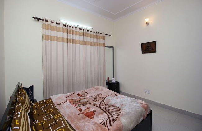 OYO 9399 Home Valley View 2BHK Villa Sattal - Foto 8