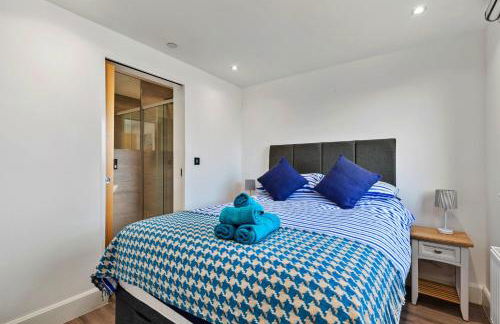 Finest Retreats - No 1 Sand Banks - Photo 9