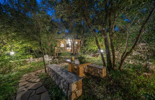 Villa Regina -Hidden Eden with Treehouse & Heated Pool - Foto 37