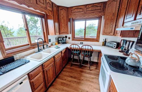 Bear Cabin - 10 Acres - Hot Tub - Foto 5