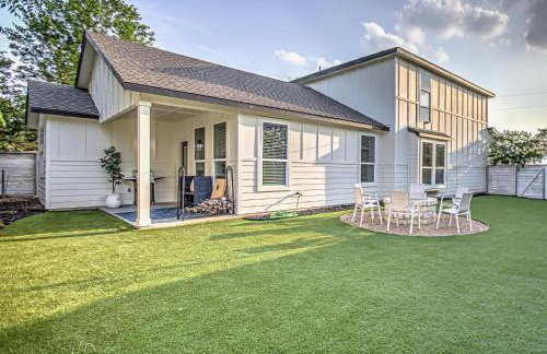 6BD Retreat for 14 with Fire Pit Patio & Lake Access - Foto 32