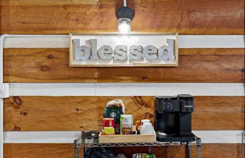 Riverfront w Hot Tub Game Room Fire Pit & More - Foto 25