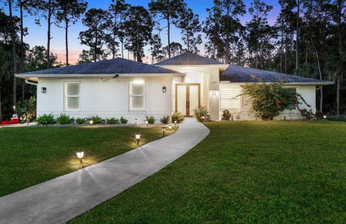 Lux Fam Private Resort Pool Spa, 2 Private Pickleball Courts, Basketball, Ping Pong Table, Mini Golf, Close To Beach & Dining Home Sleeps 8 - Photo 44