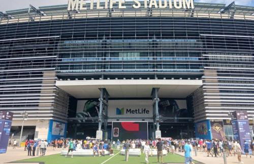 Cozy Retreat Near EWR with NYC access - Photo 20