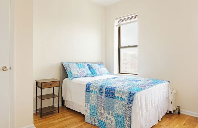 Furnished Empire Blvd Guest House - Photo 17