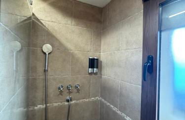 La Casa del Pueblo con piscina y barbacoa - Foto 9