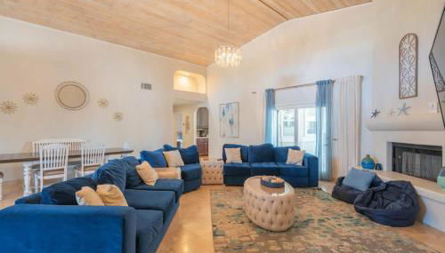 Cave Creek- Basketball Putt Putt Pool & Games - Foto 5