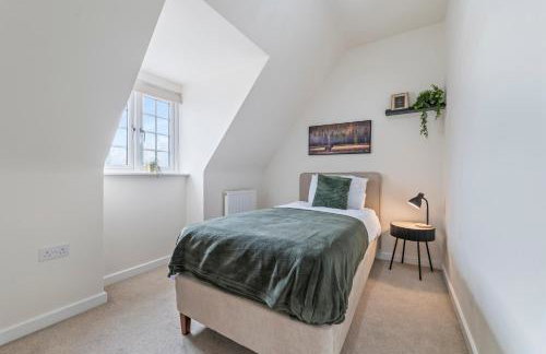 4Bed 3bath Bedford Sleeps 7 Driveway parking for 2 - Foto 10