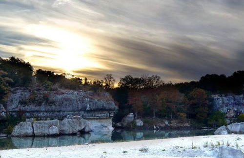 Charming Riverfront Home - Casa Topo @ SparrowBend - Foto 33