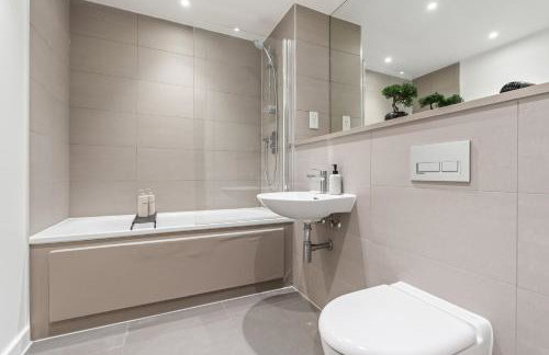 Luxury Highrise Flat Wembley Stadium & Event Stay - Foto 28