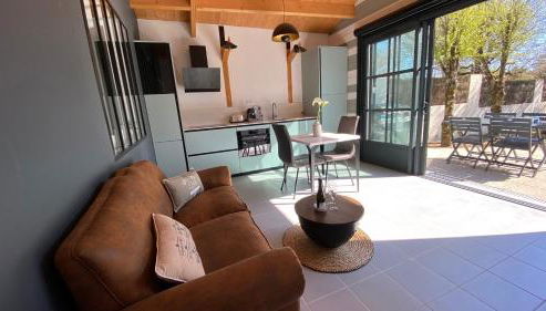 Adorable Guest House avec balnéo et piscine - Foto 5