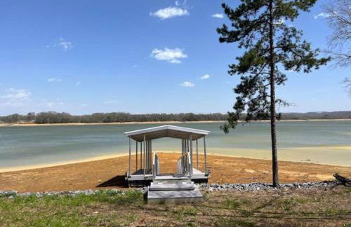 Amazing New House - Waterfront Getaway + Boat Dock - Foto 40