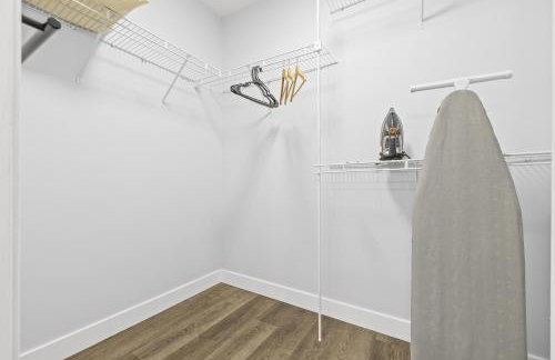 3BR Family Retreat with Modern Comforts - Foto 44