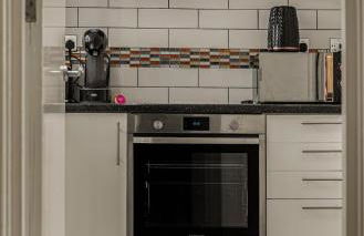 Amazing Marina-Overlooking 1Bed - Photo 21