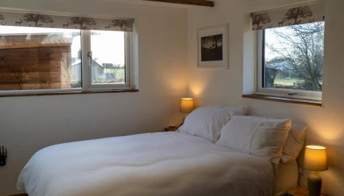 Rose Hideaway - Photo 5