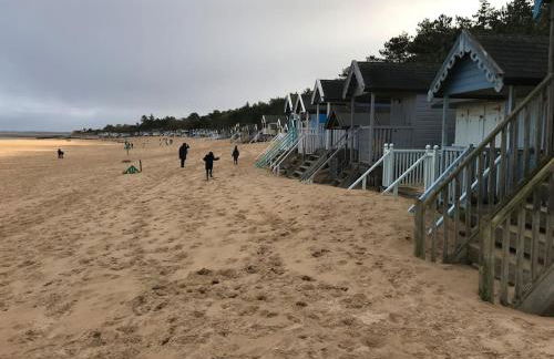 Lovely quiet cottage Sleeps 4 adults, 4 children, Dog Friendly - Foto 65