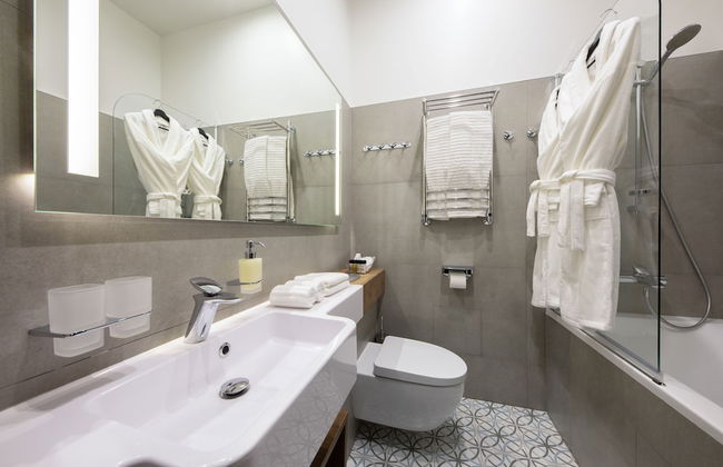 Underwood Art Room - Photo 52