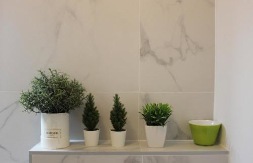 Bel appart neuf et cosy, jardinet, magnifique vue - Photo 33