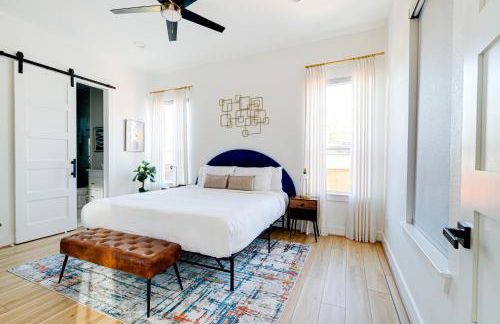 Urban Oasis with Top Houston Attractions nearby - Photo 3