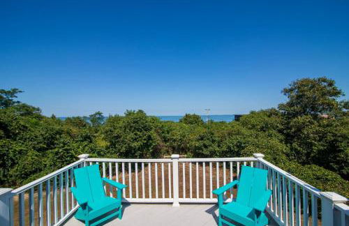 Water Views Walk to Beach Dogs Welcome - Photo 5