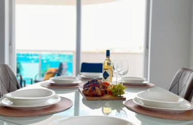 SeaScape Deluxe Residence - Photo 35