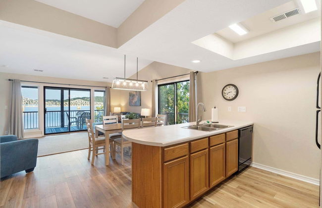 Enjoy Lakeside Fun Lakeview At Table Rock! - Photo 7