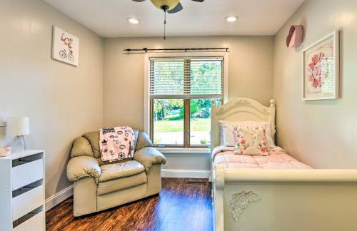 Pet-Friendly Maple Grove Gem with Private Yard! - Foto 17