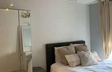 Appartement moderne et spacieux proche Paris - Foto 7