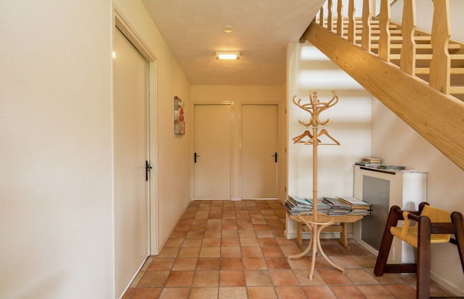 Farmhouse in Rheeze Near Forest and Meadows - Photo 26